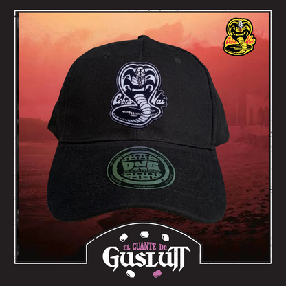 Gorra Cobra Kai “Silver Logo” Negra