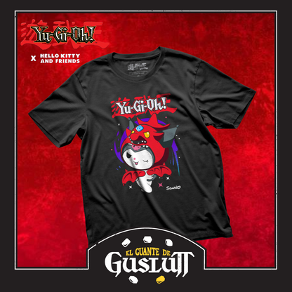 Playera Yu-Gi-Oh! X Hello Kitty and Friends “Kuromi as Slifer the Sky Dragon” Negra