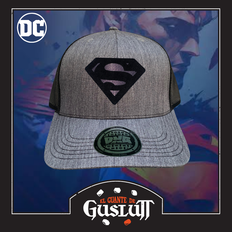 Gorra DC Comics “Superman Black Logo” Gris-Negra Premium Trucker