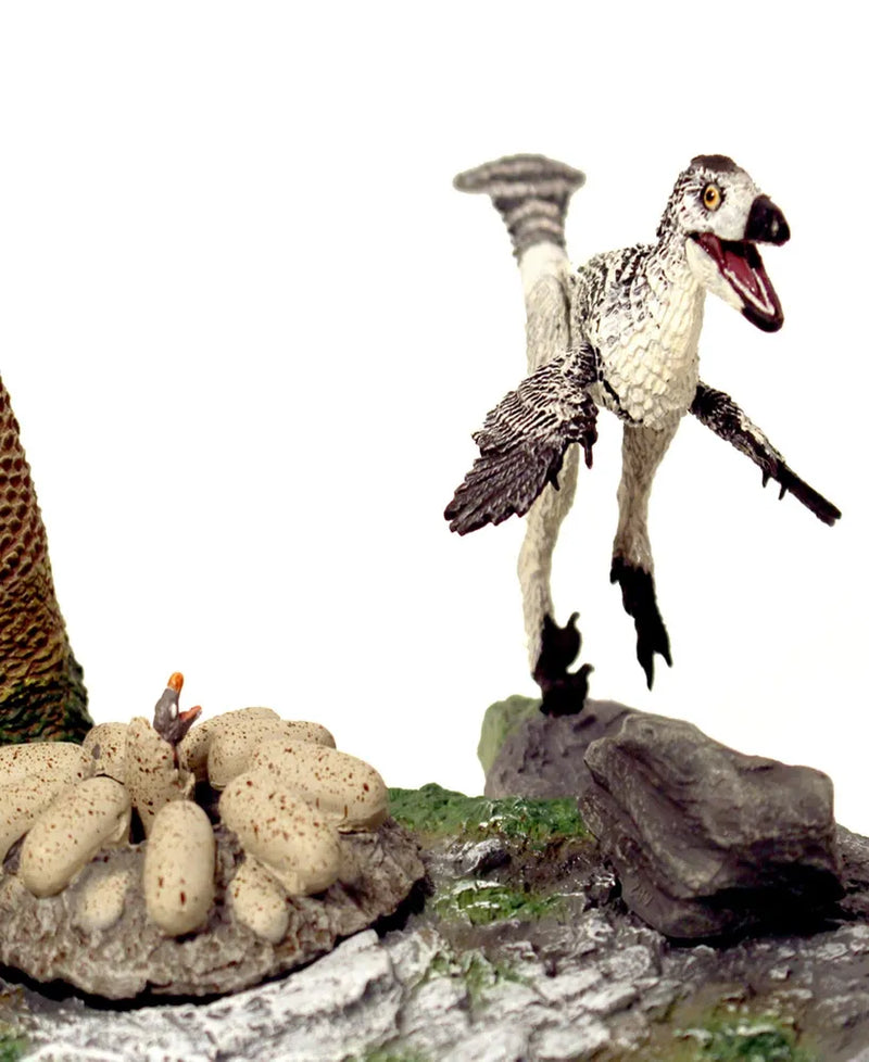 Beasts of the Mesozoic “Mountains Environment with Troodon” Accesory Pack