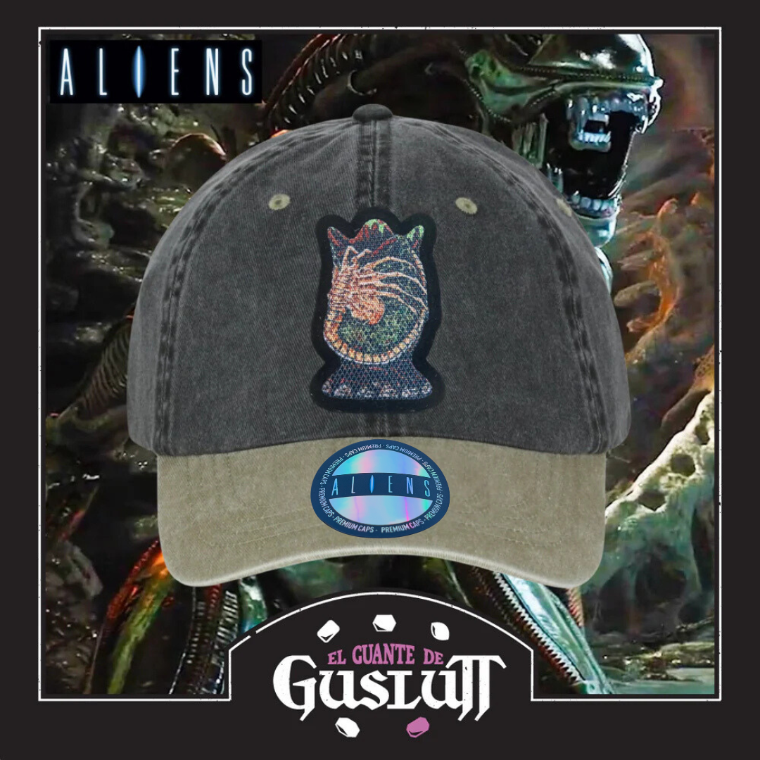 Gorra Aliens “Facehugger & Egg” Gris-Beige Vintage