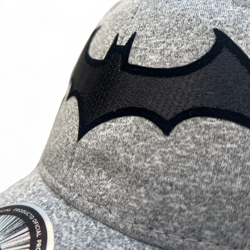 Gorra DC Comics Batman “Dark Knight” Gris Jaspe