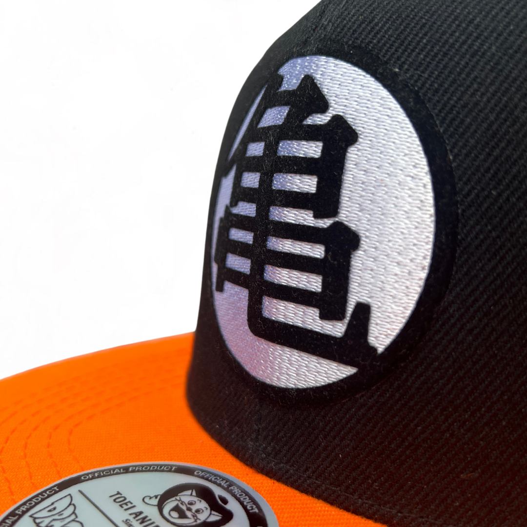 Gorra Dragon Ball Z “Kame Kanji” Negra-Naranja Snapback