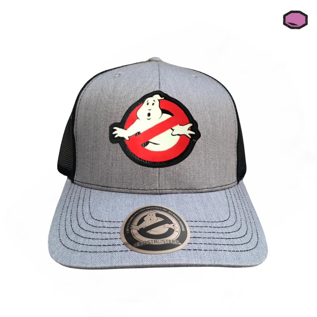 Gorra Ghostbusters “Glow In the Dark Classic Logo” Gris-Negra Premium Trucker