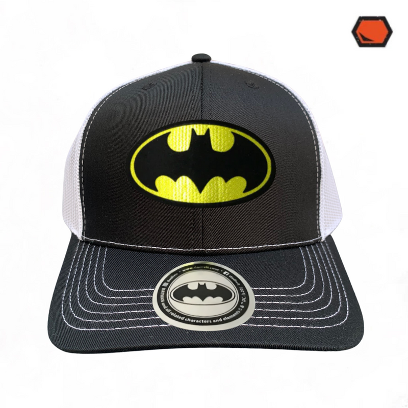 Gorra DC Comics Batman “Classic Logo” Negra-Blanca Premium Trucker