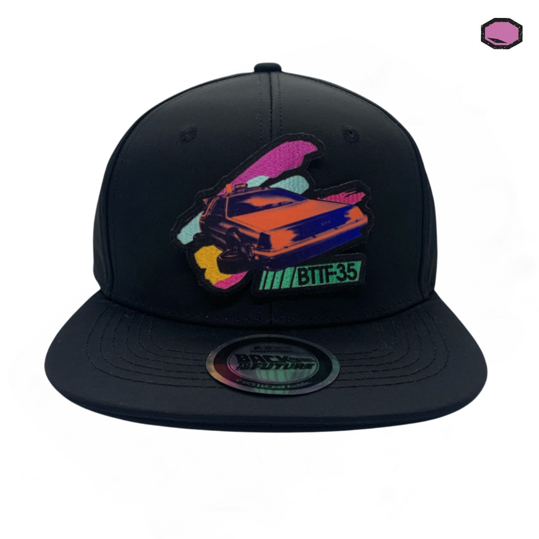 Gorra Back to the Future “Delorean Time Machine 35th Anniversary”  Snapback Negra