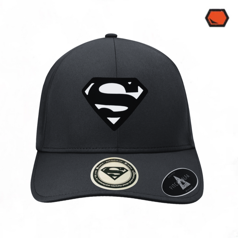 Gorra DC Comics Superman “Reflective Logo” Alpha Negra Premium Flex Fit