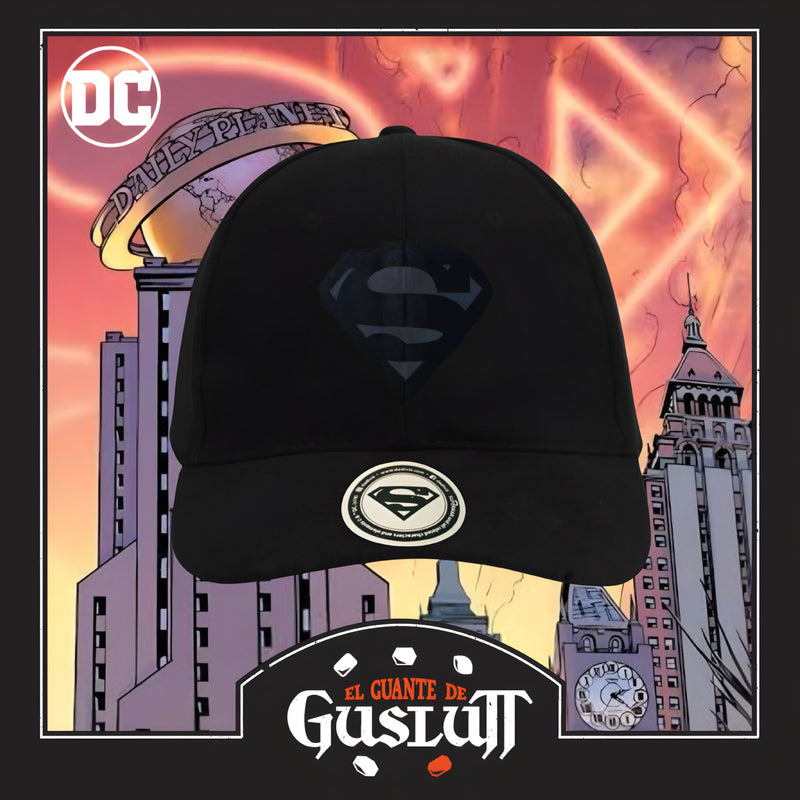 Gorra DC Comics Superman “Iridiscent Logo” Negra