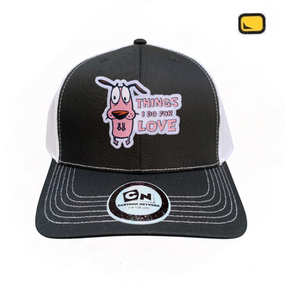 Gorra Cartoon Network Coraje el perro Cobarde “Things I Do For Love” Negra-Blanca Premium Trucker