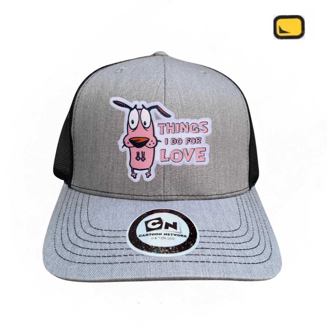 Gorra Cartoon Network Coraje el perro Cobarde “Things I Do For Love” Gris-Negra Premium Trucker