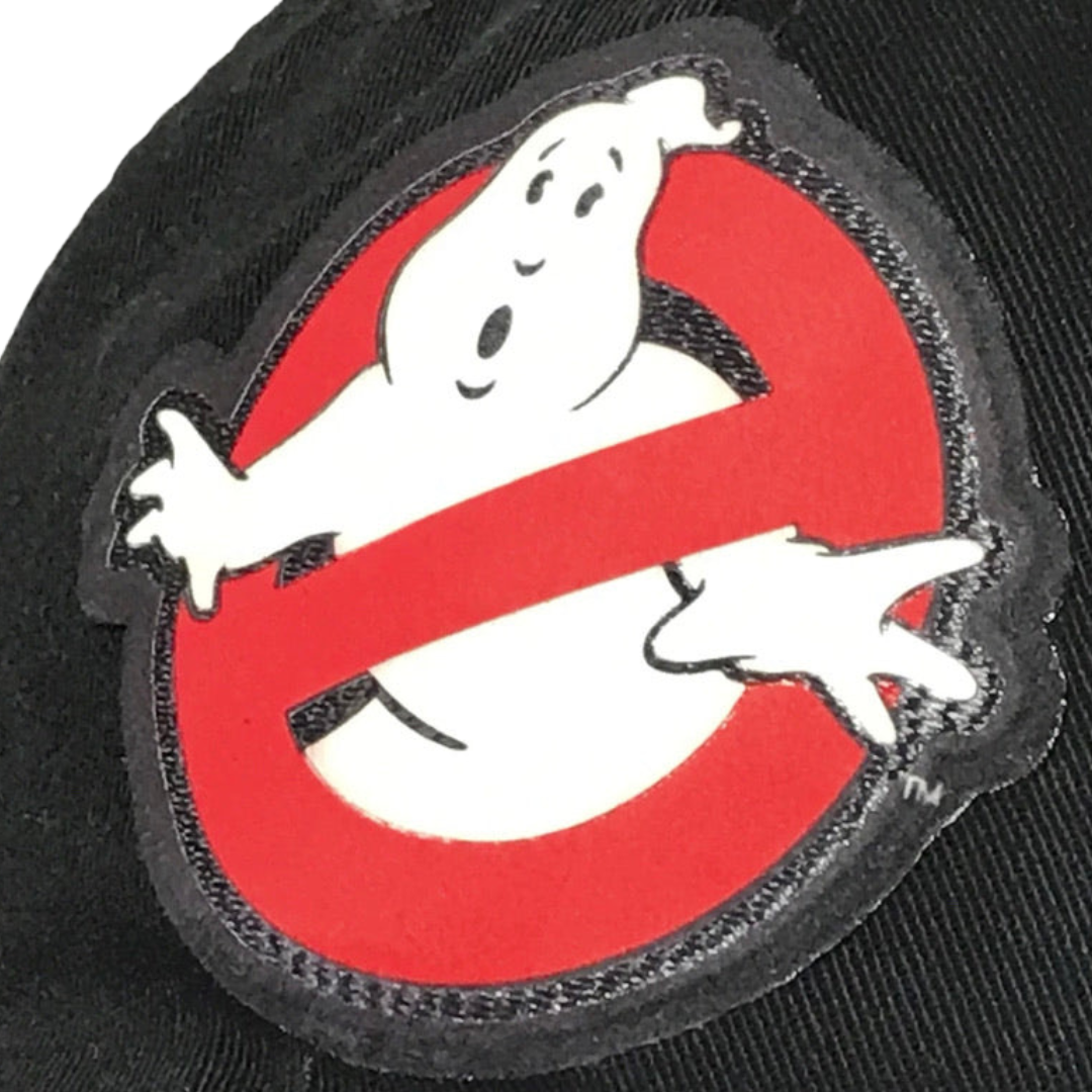 Gorra Ghostbusters “Glow in the Dark Classic Logo” Negra Premium Trucker