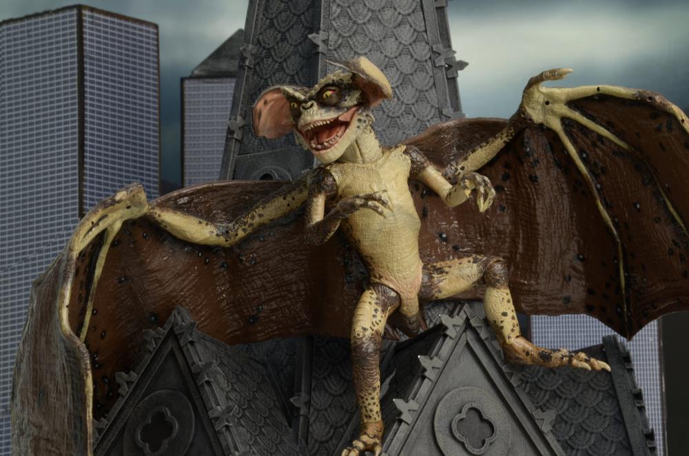 NECA Gremlins 2 Bat Gremlin Deluxe Figure