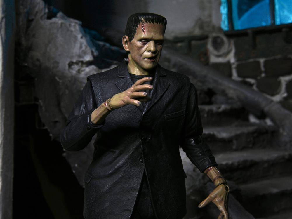 NECA Universal Monsters Ultimate Frankenstein Full Color Version