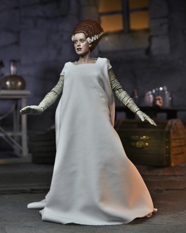 NECA Universal Monsters Ultimate The Bride of Frankenstein Full Color Version