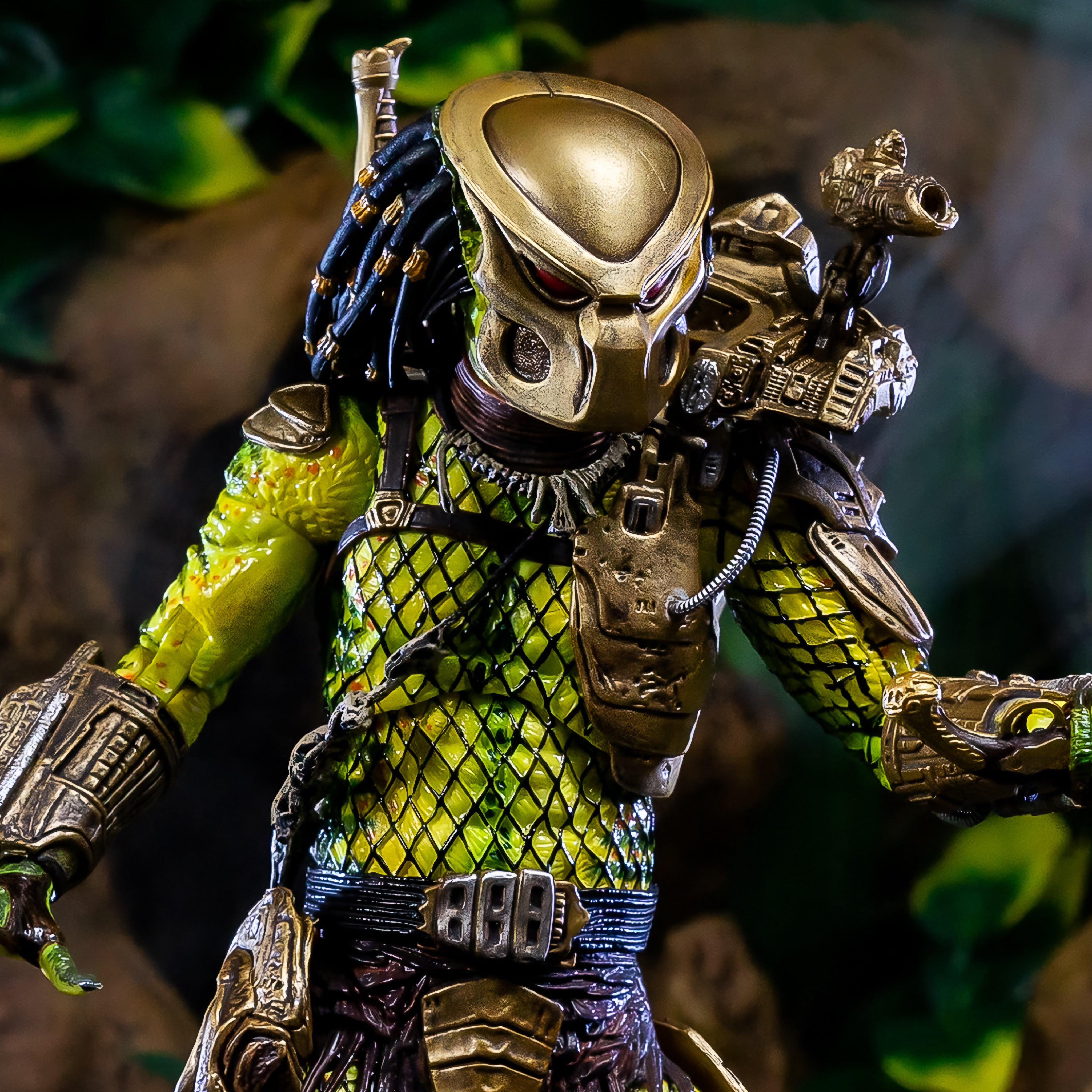 NECA Ultimate Elder Predator “Golden Angel”