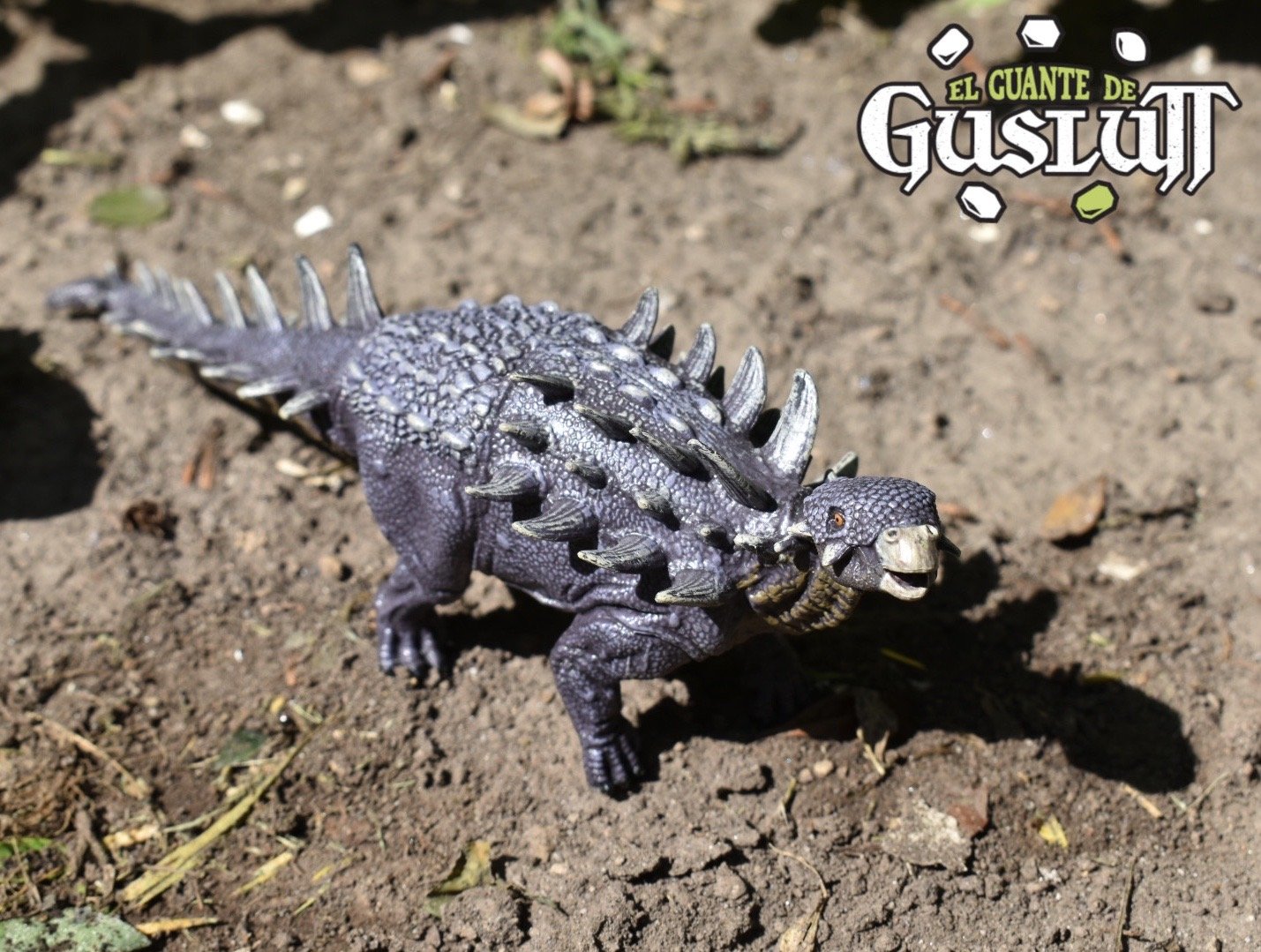 Papo Polacanthus - El Guante de Guslutt