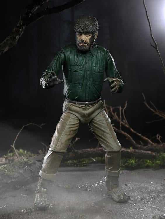 NECA Universal Monsters Ultimate The Wolf Man Full Color Version