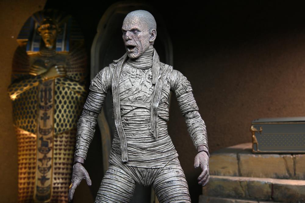 NECA Universal Monsters Ultimate The Mummy Full Color Version