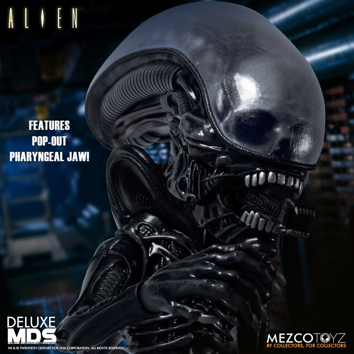 Mezco Toys Alien Deluxe 7 inch Action Figure